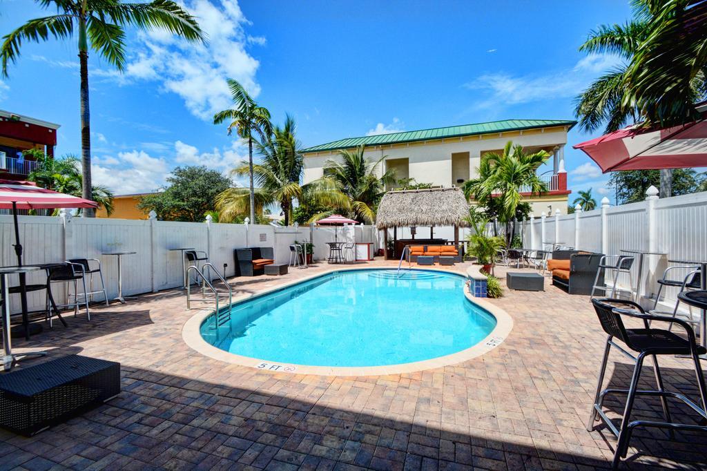 Plantation Inn Hotel&Lounge Exterior foto