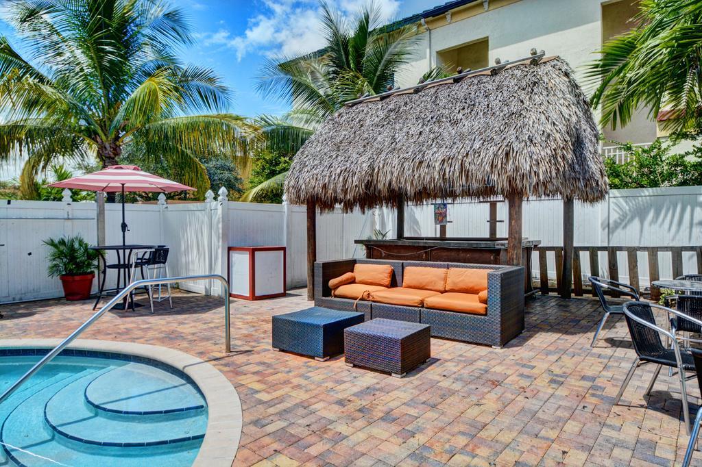 Plantation Inn Hotel&Lounge Exterior foto