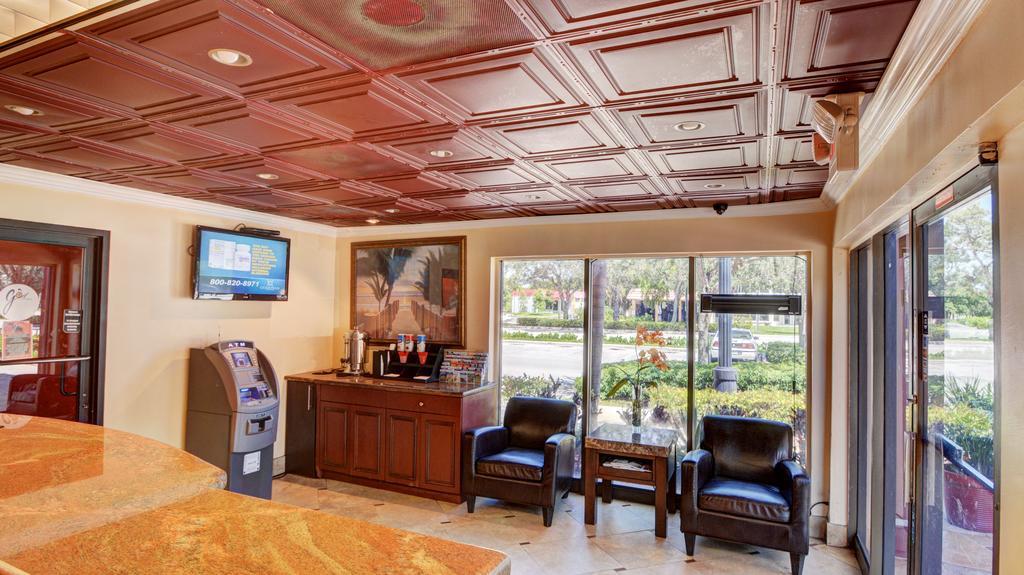 Plantation Inn Hotel&Lounge Exterior foto