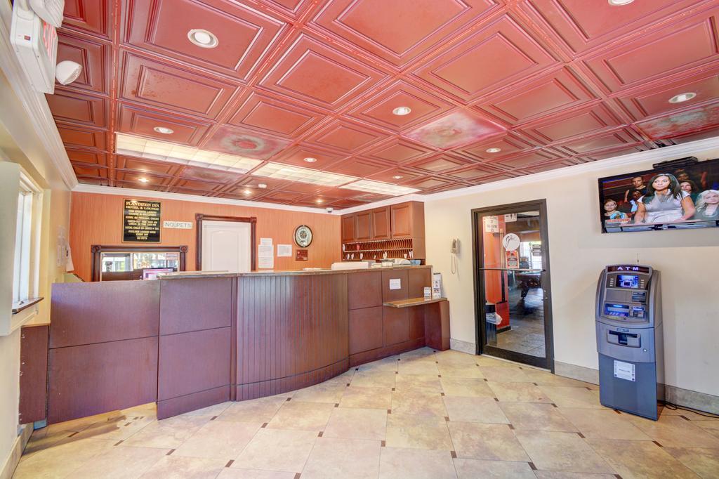 Plantation Inn Hotel&Lounge Exterior foto