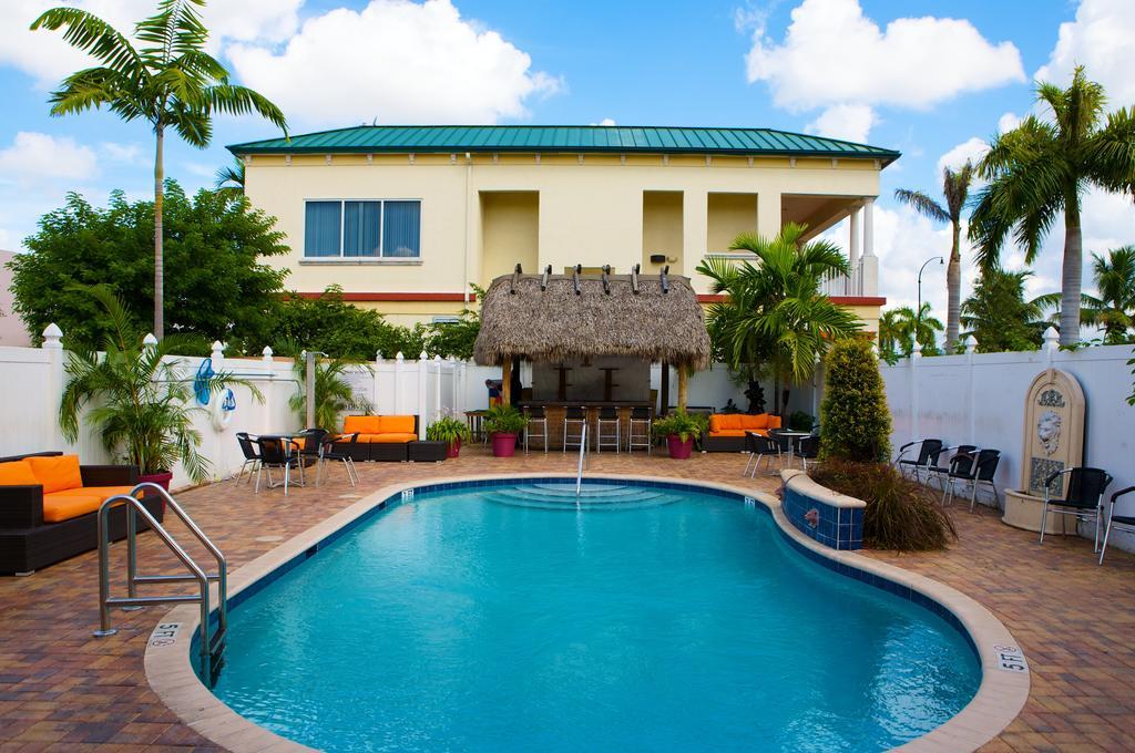 Plantation Inn Hotel&Lounge Exterior foto